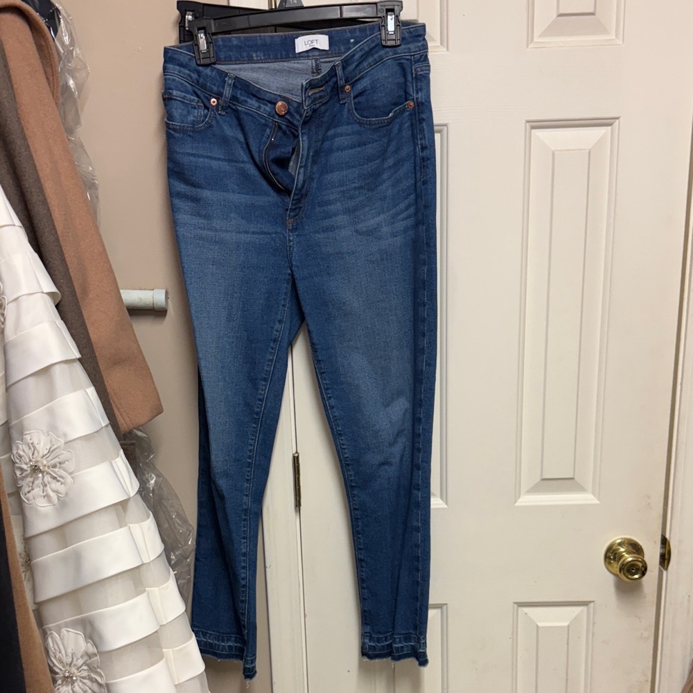 LOFT Dark Blue curved High Rise Slim Straight